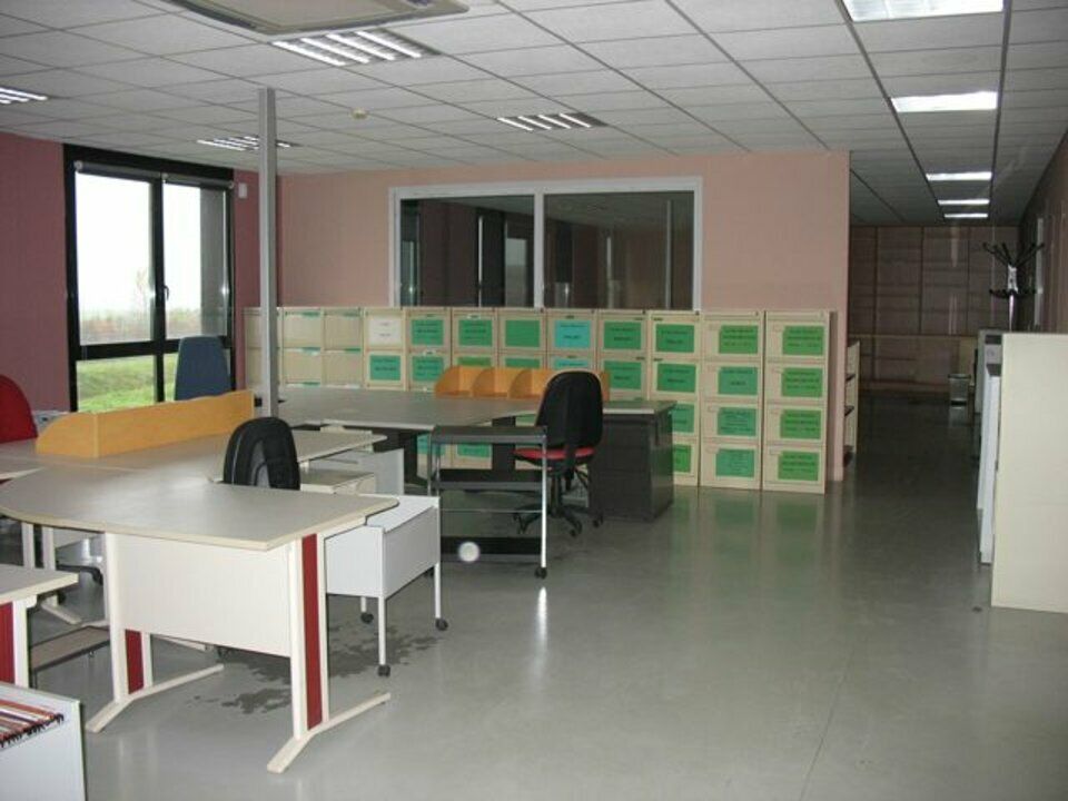 Location bureau - 162 m²