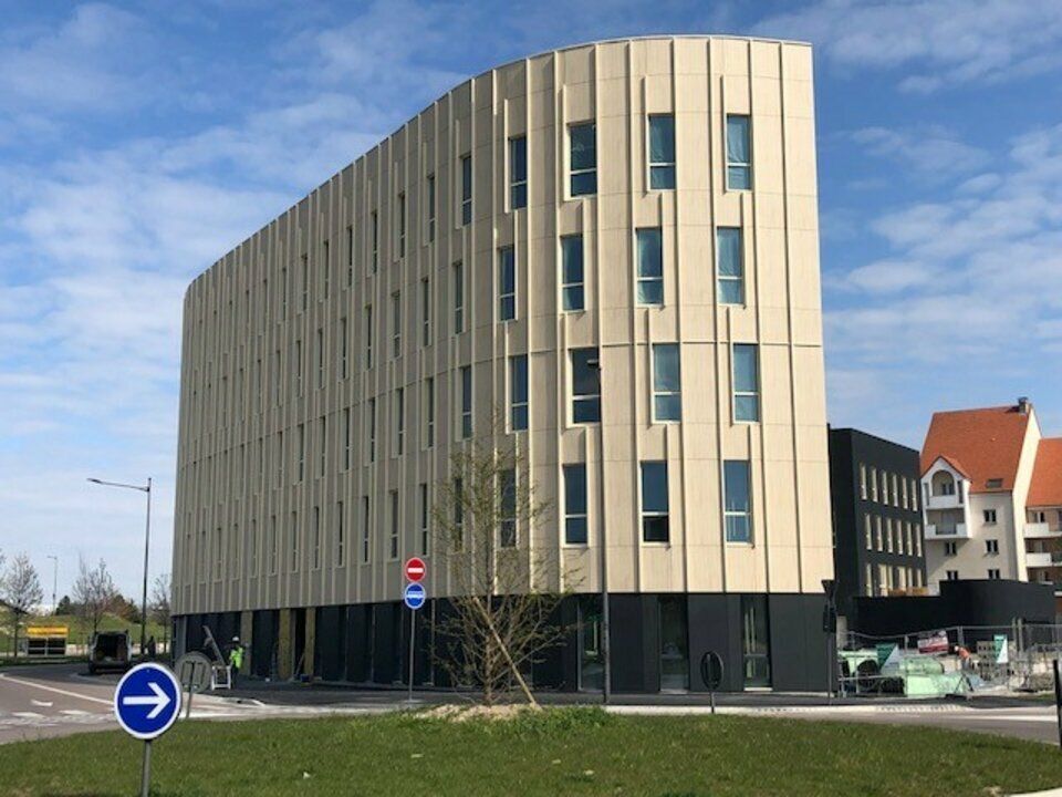 Location bureaux 694 m² non divisibles