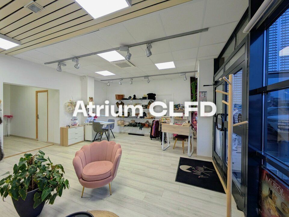 À LOUER - LOCAL COMMERCIAL 99 M² - COURNON D'AUVERGNE