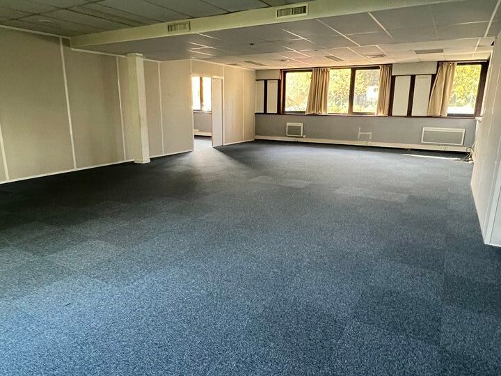 Location bureaux 1050 m² divisibles à partir de 250 m²