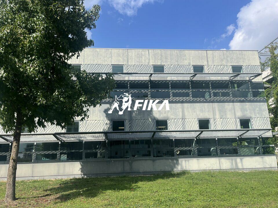 BUREAUX - A LOUER - 215 m² - (33700) MÉRIGNAC