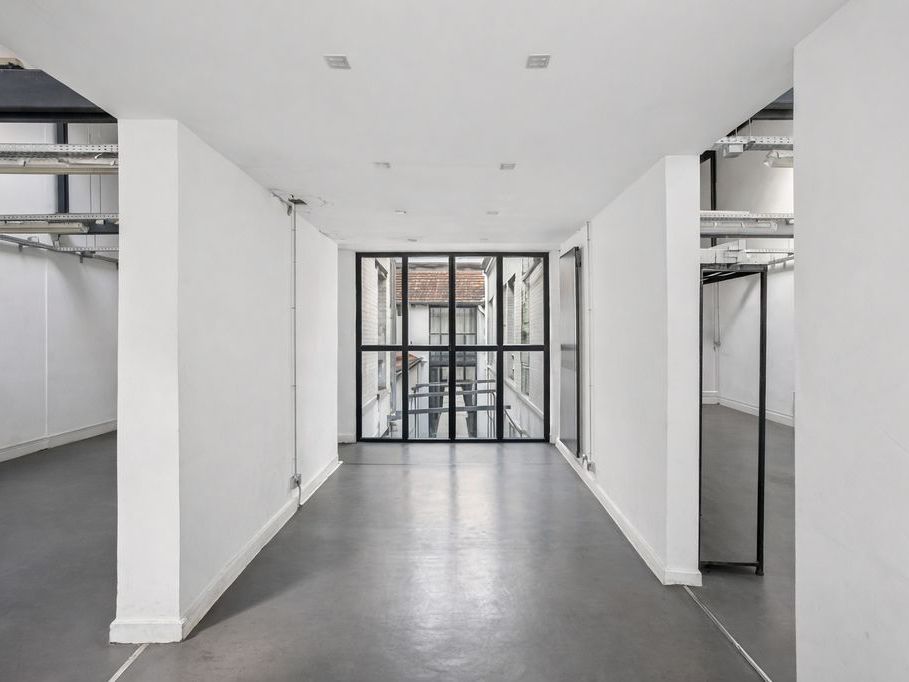 Vente bureaux 397 m² non divisibles