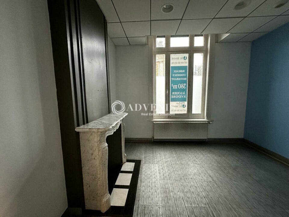 Bureau à vendre - 380 m²