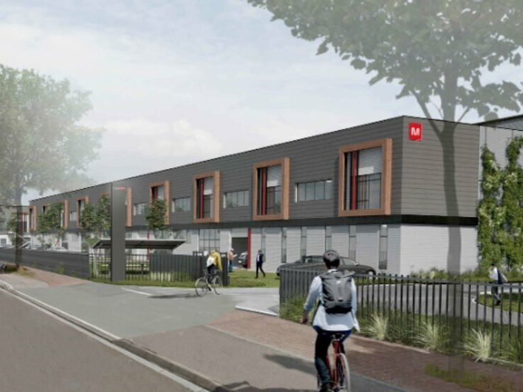 LOCAL D'ACTIVITE - divisible à partir de 378 m²