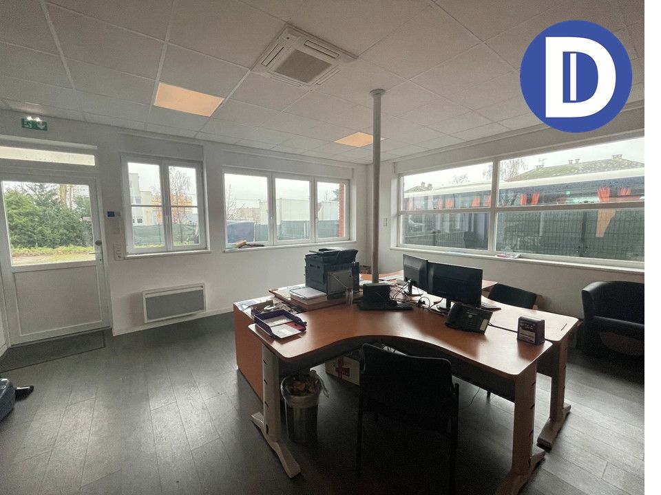 Location bureaux 175.00 m² non divisibles