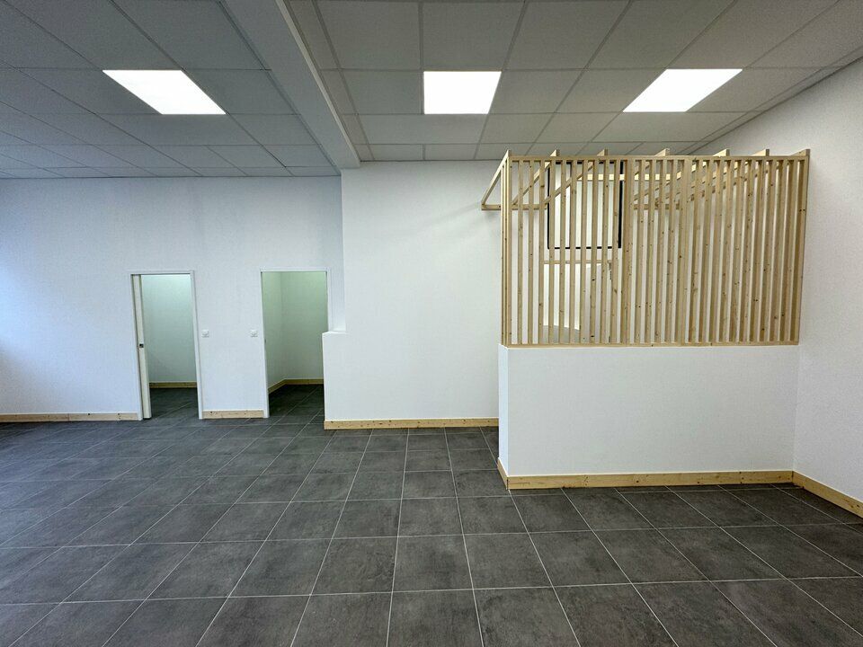 Location bureaux 100 m² non divisibles