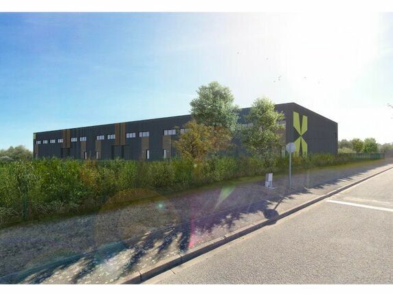 Vente local d''activites 1438 m² divisibles à partir de 282 m²