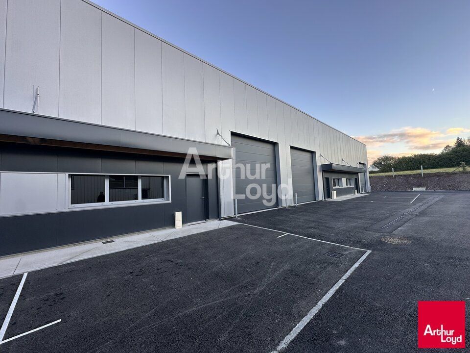 Location local d''activites 250 m² non divisibles