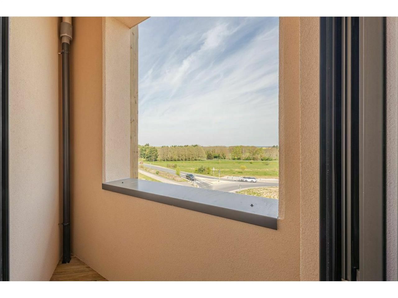 Vente bureaux 94 m² à Épron