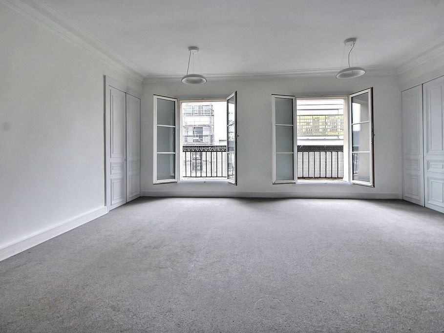 Location bureaux 186 m² non divisibles