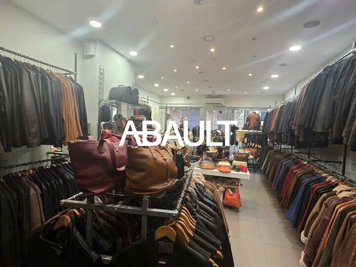 CESSION DE BAIL - LOCAL COMMERCIAL - PROXIMITE IMMEDIATE RUE SAINTE CATHERINE. 