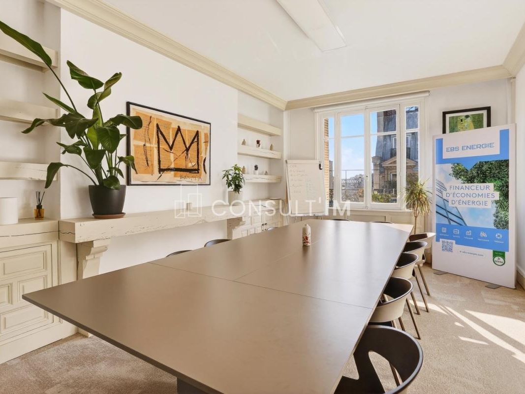 Location bureaux 220 m² non divisibles