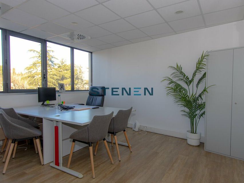 LOCATION BUREAUX 408m² AIX EN PROVENCE 
