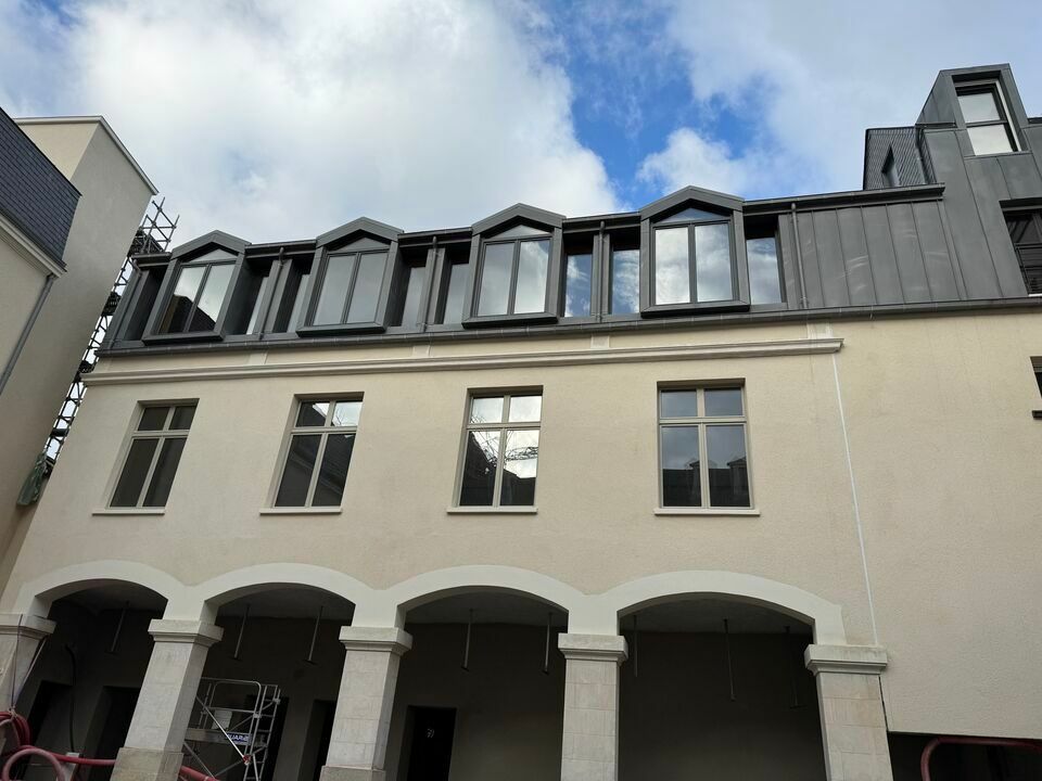 Location local commercial 182 m² divisibles à partir de 81 m²