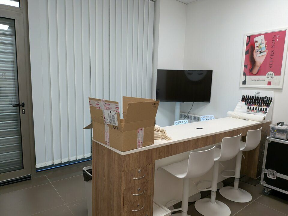 Vente local commercial 74.5 m² non divisibles