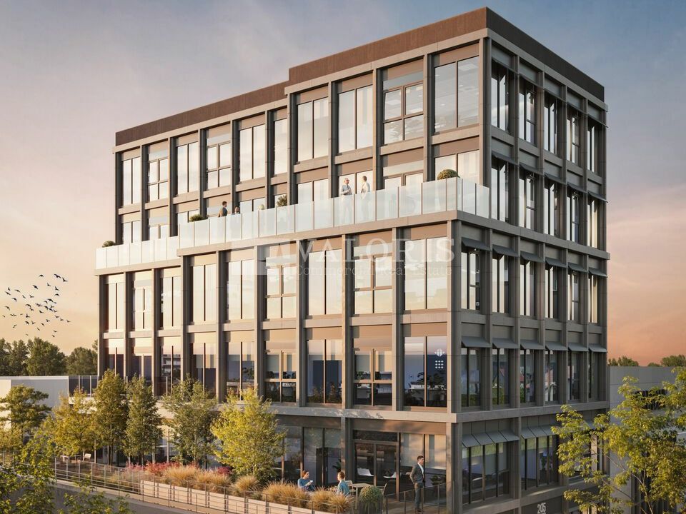 Vente bureaux 1344.6 m² divisibles à partir de 198.1 m²