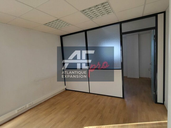 Vente bureaux 295 m² non divisibles