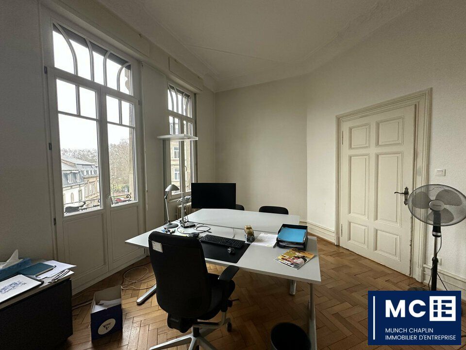 Location bureaux 170 m² non divisibles
