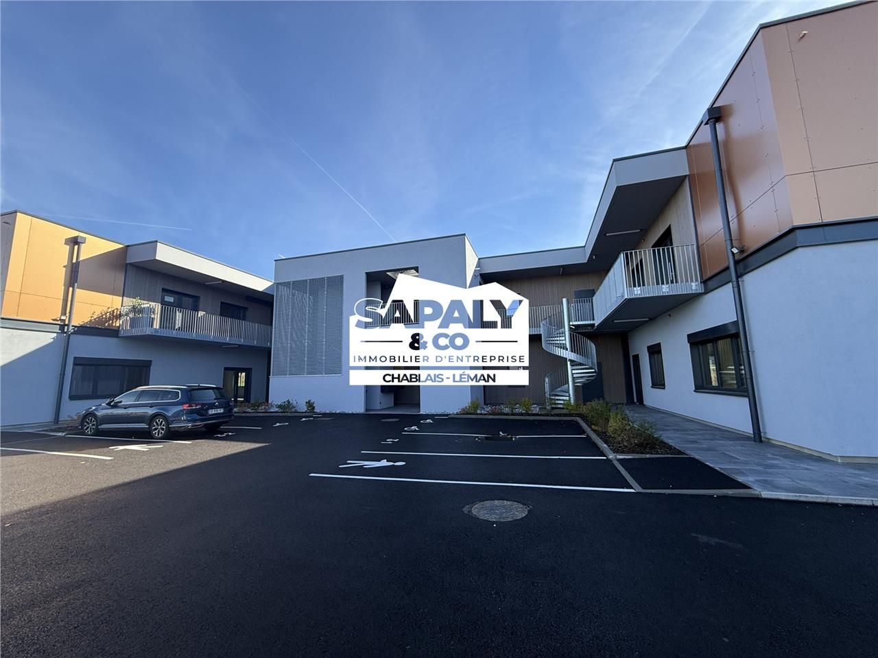 Vente bureaux 251 m² à Perrignier