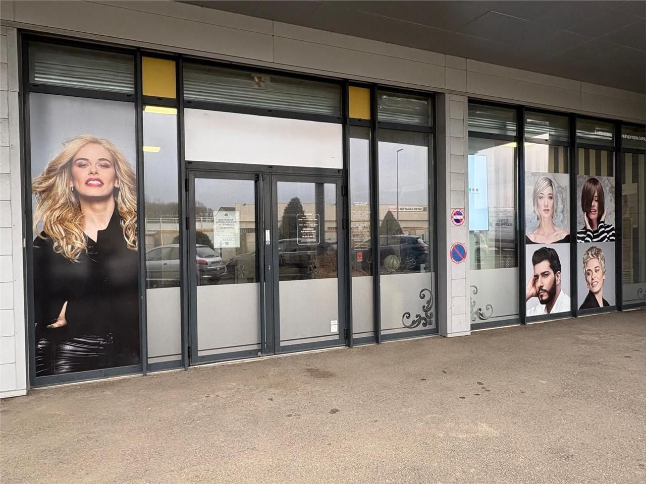 Location local commercial 115 m² à Nogent-le-Phaye