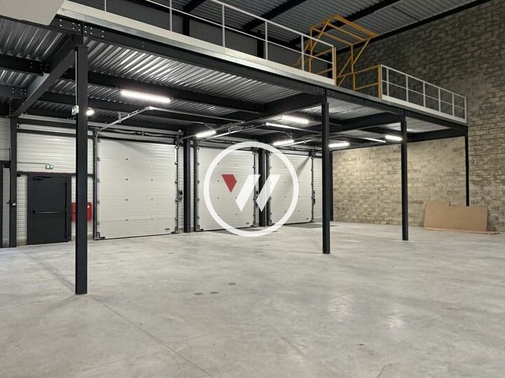 Local d'activité et logistique