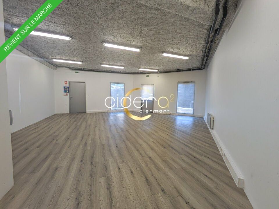 Location local d''activites 157 m² non divisibles