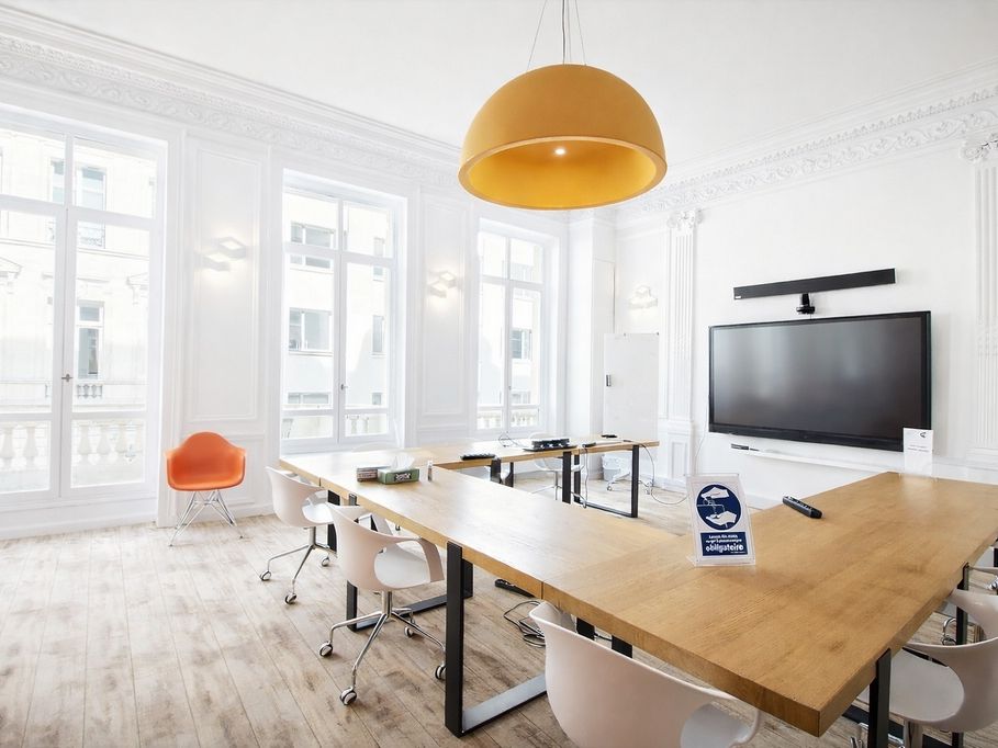 Location bureaux 1132 m² divisibles à partir de 83 m²