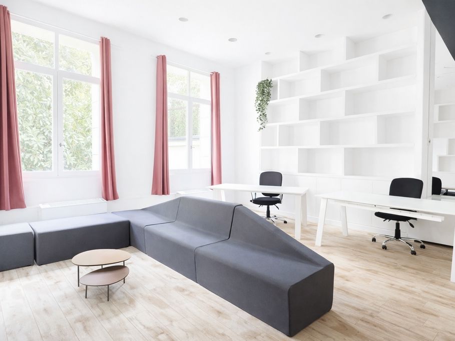 Location bureaux 1132 m² divisibles à partir de 83 m²