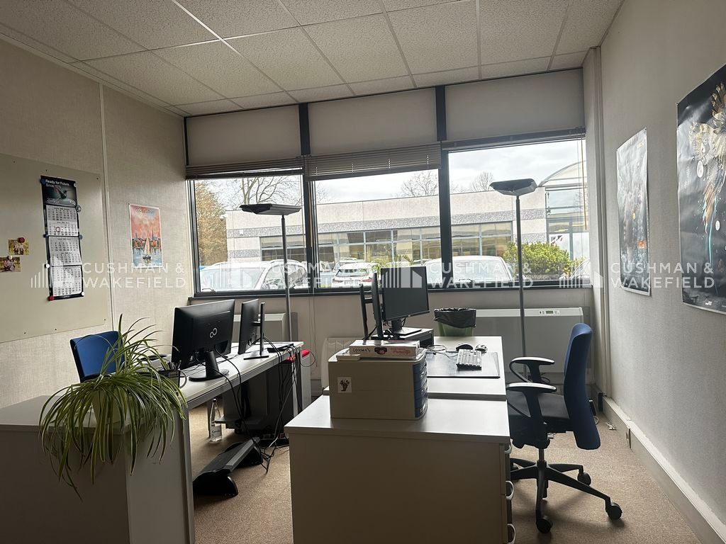 Vente bureaux 332 m² divisibles à partir de 131 m²