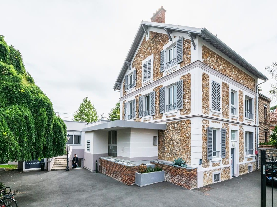 Stop & Work Bourg-la-Reine_4349_Bourg La Reine_France_Exterior