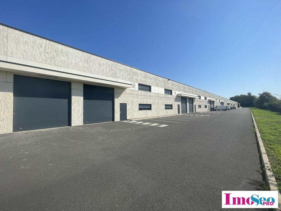 Vente entrepot 224 m² non divisibles