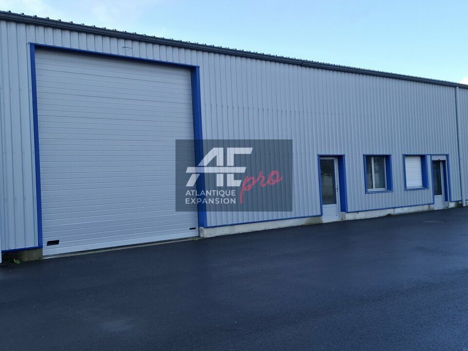 Location local d''activites 335 m² non divisibles