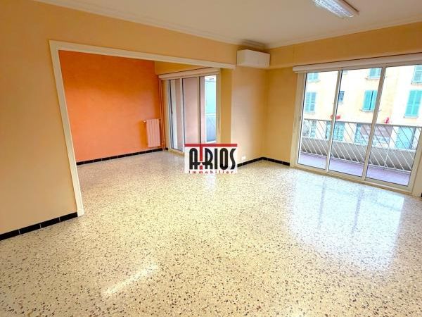 Location bureaux 76 m² non divisibles