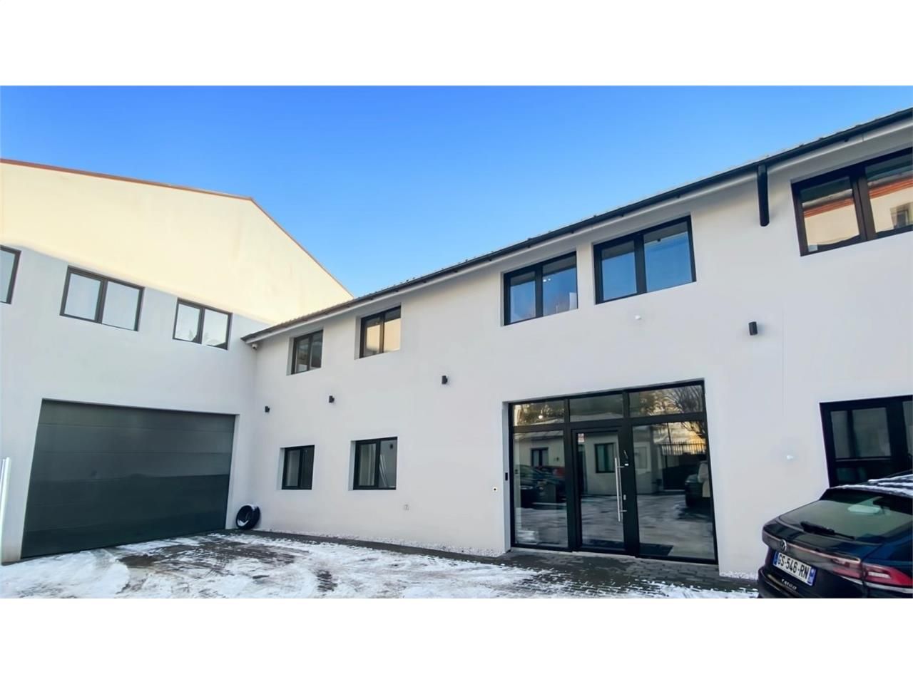 Vente entrepôts 770 m² non divisibles