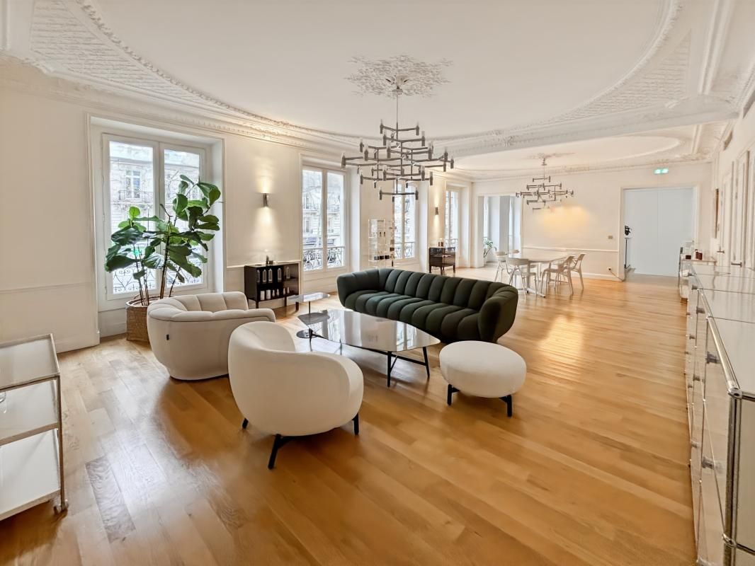 Location bureaux 232 m² non divisibles