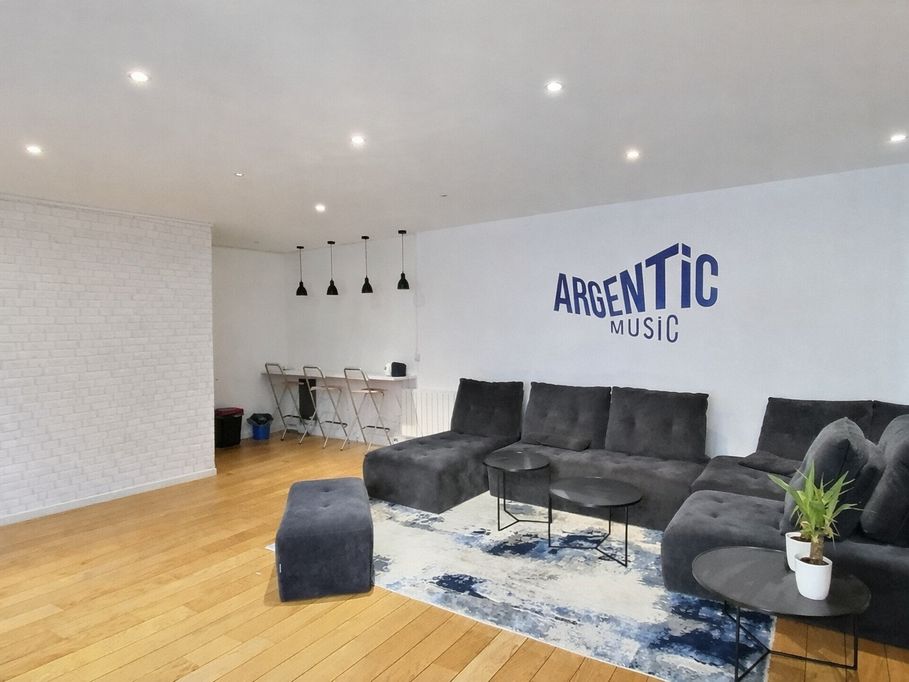 Location bureaux 90 m² divisibles à partir de 20 m²