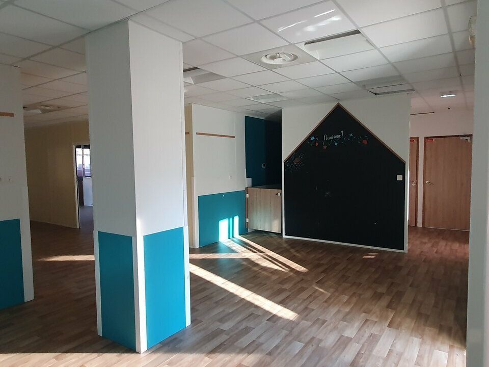 Location bureaux 408 m² non divisibles