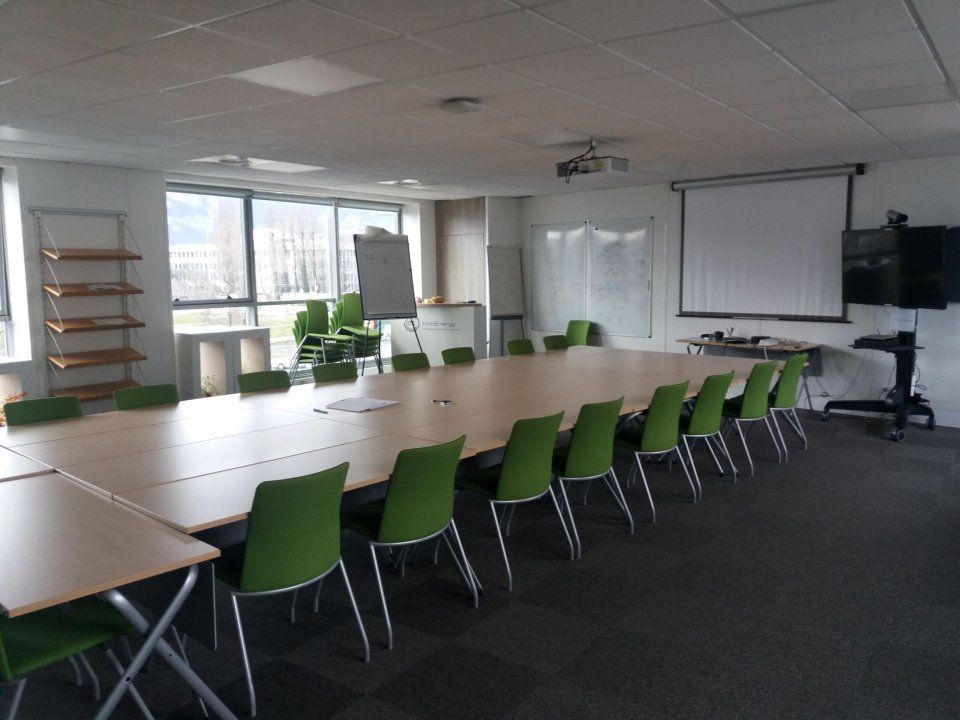 A louer bureaux 241 m² situés à Grenoble Presqu'île