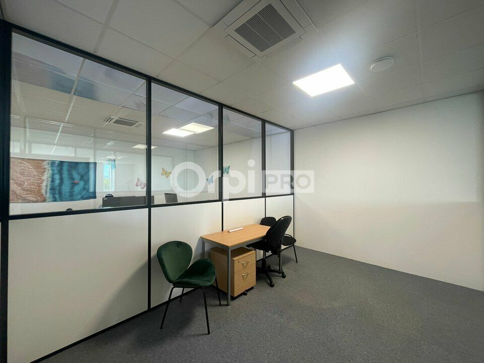 Location bureaux 654 m² divisibles à partir de 115 m²