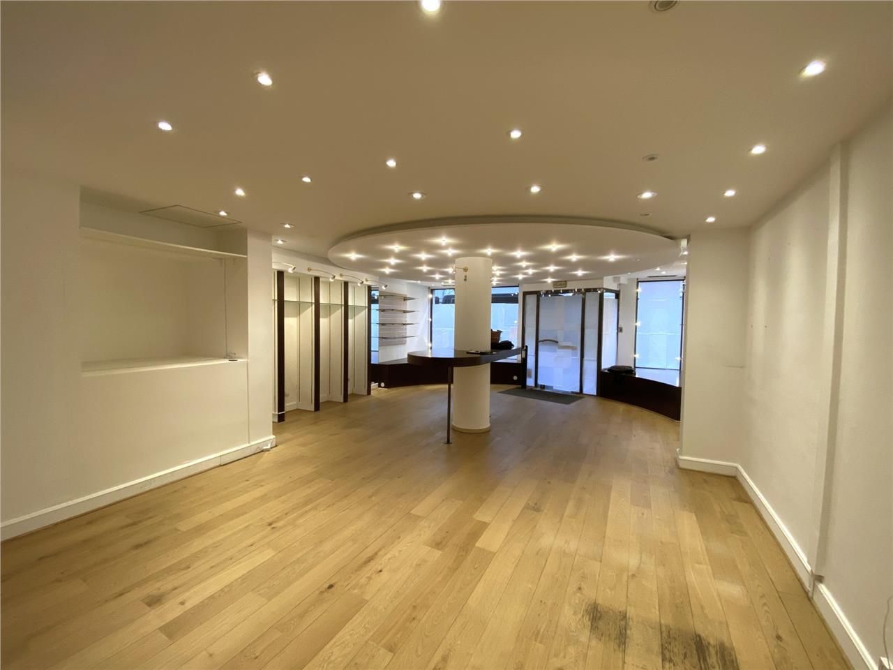 Location local 86 m² à Chartres