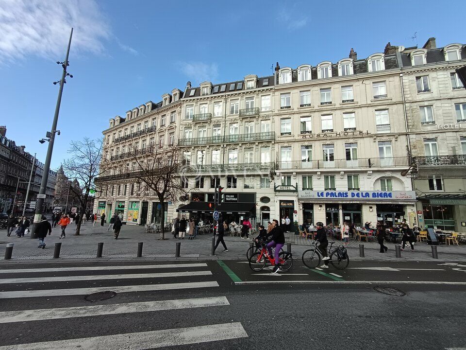 Location bureaux 438 m² divisibles à partir de 139 m²