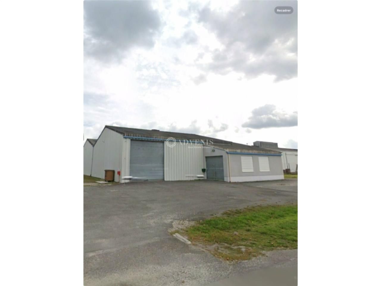 Location entrepot 566 m² non divisibles