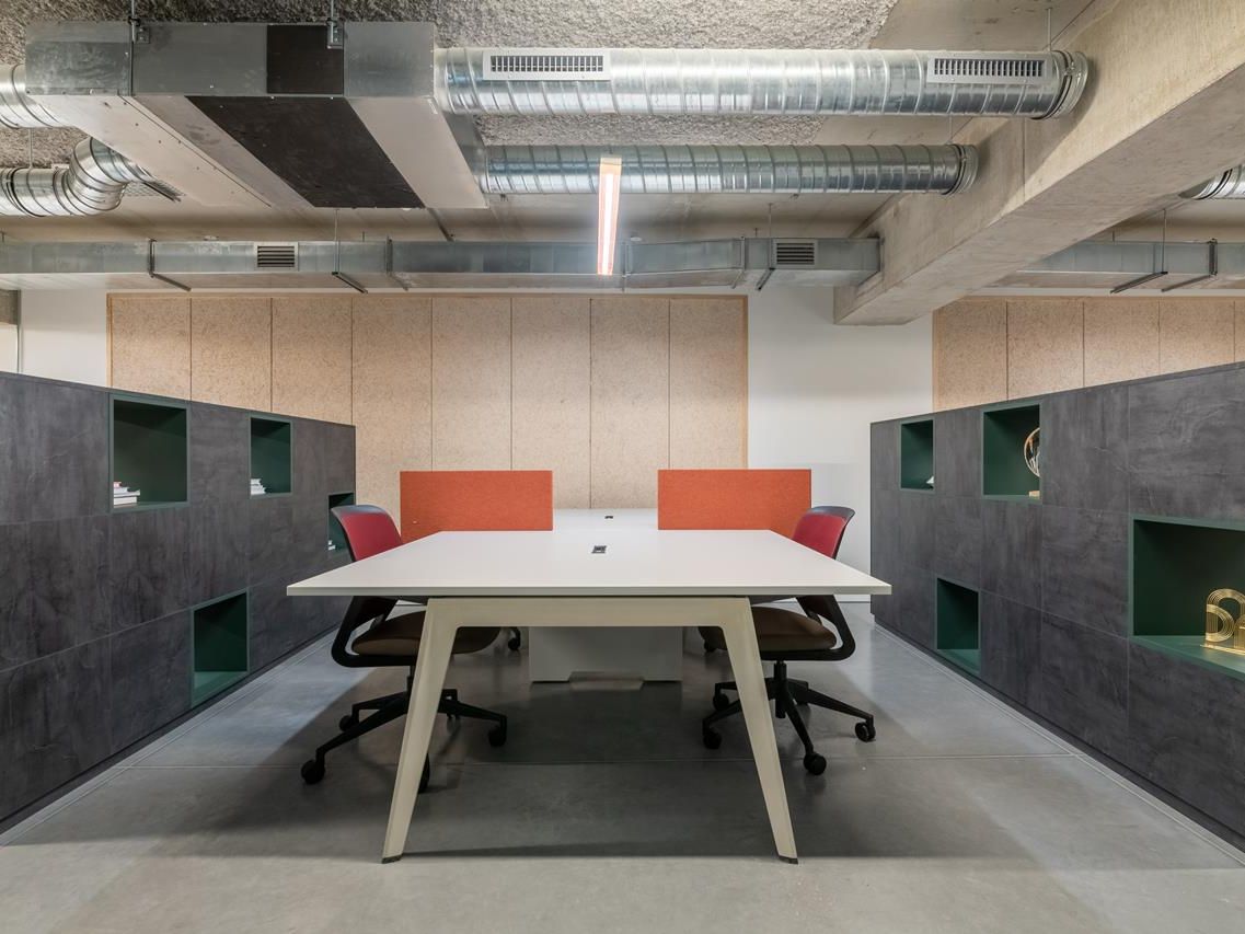 Regus_Parmentier_5467_Paris_France_LargeOffice