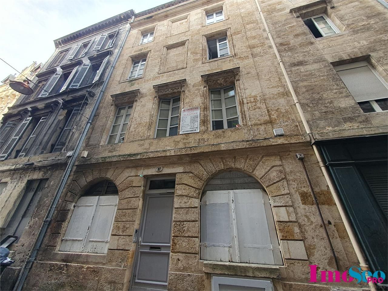 Vente local 136 m² non divisibles