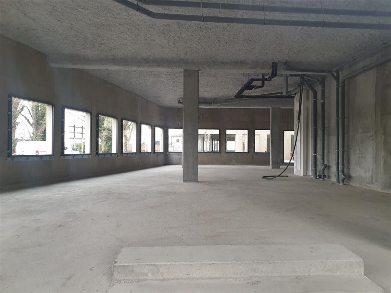 Location bureaux 326 m² non divisibles