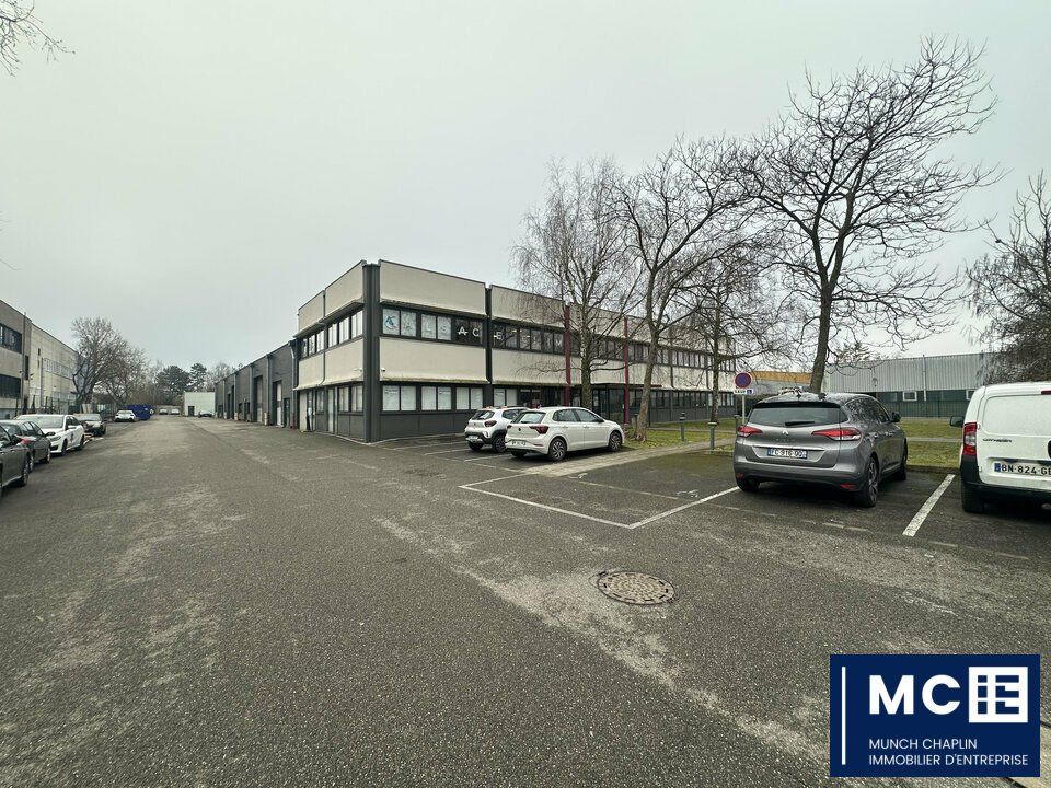 Vente bureaux 101.7 m² non divisibles