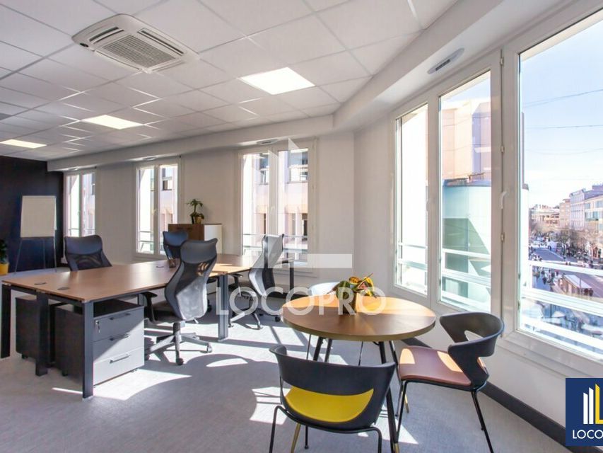 COWORKING - A LOUER - BUREAUX - 780 M2 DIVISIBLES - NICE CENTRE