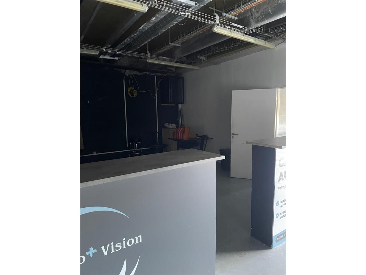 93 m² pour ce local en location à Nanterre