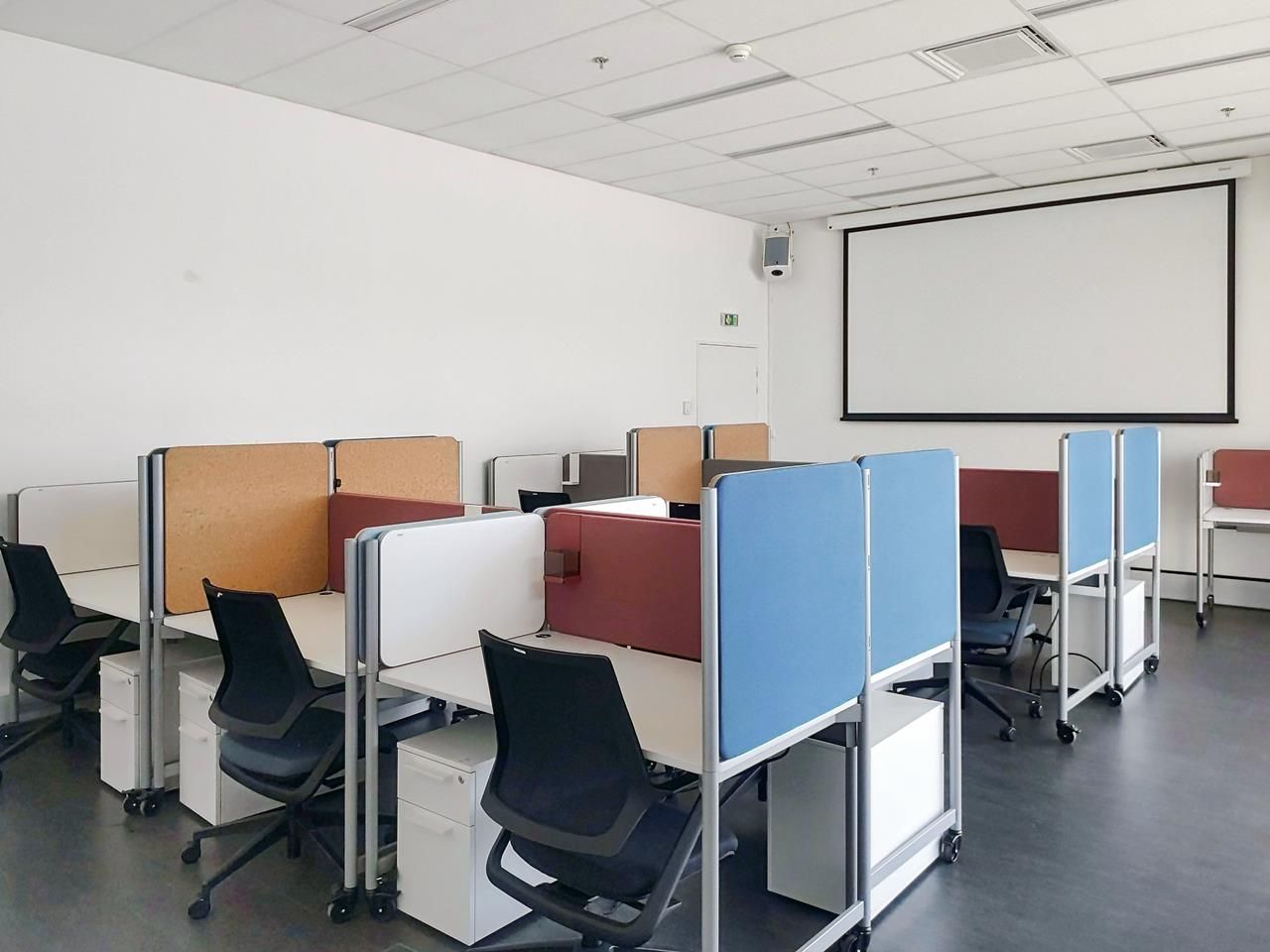 HQ_NiceAllianzRivieraBusinessCentre_France_Centre6106_Office1