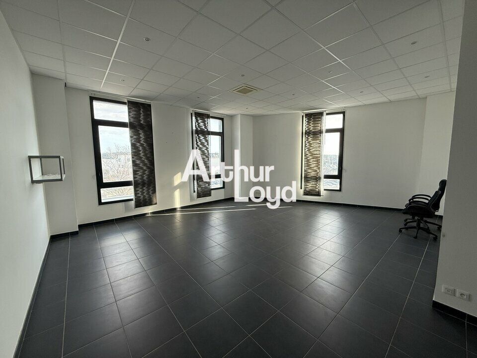 Bureaux à louer 56 m² CAPITOU - Fréjus